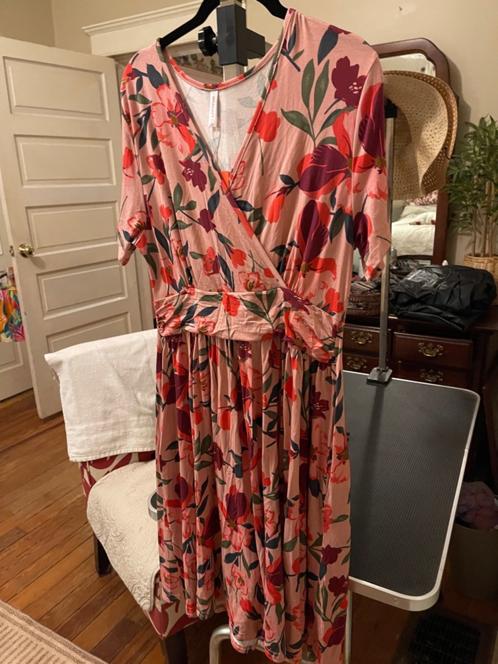 Floral Wrap Midi Dress in Blush Pink